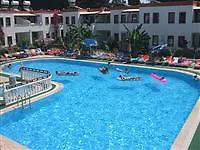 Hotel Cherry *